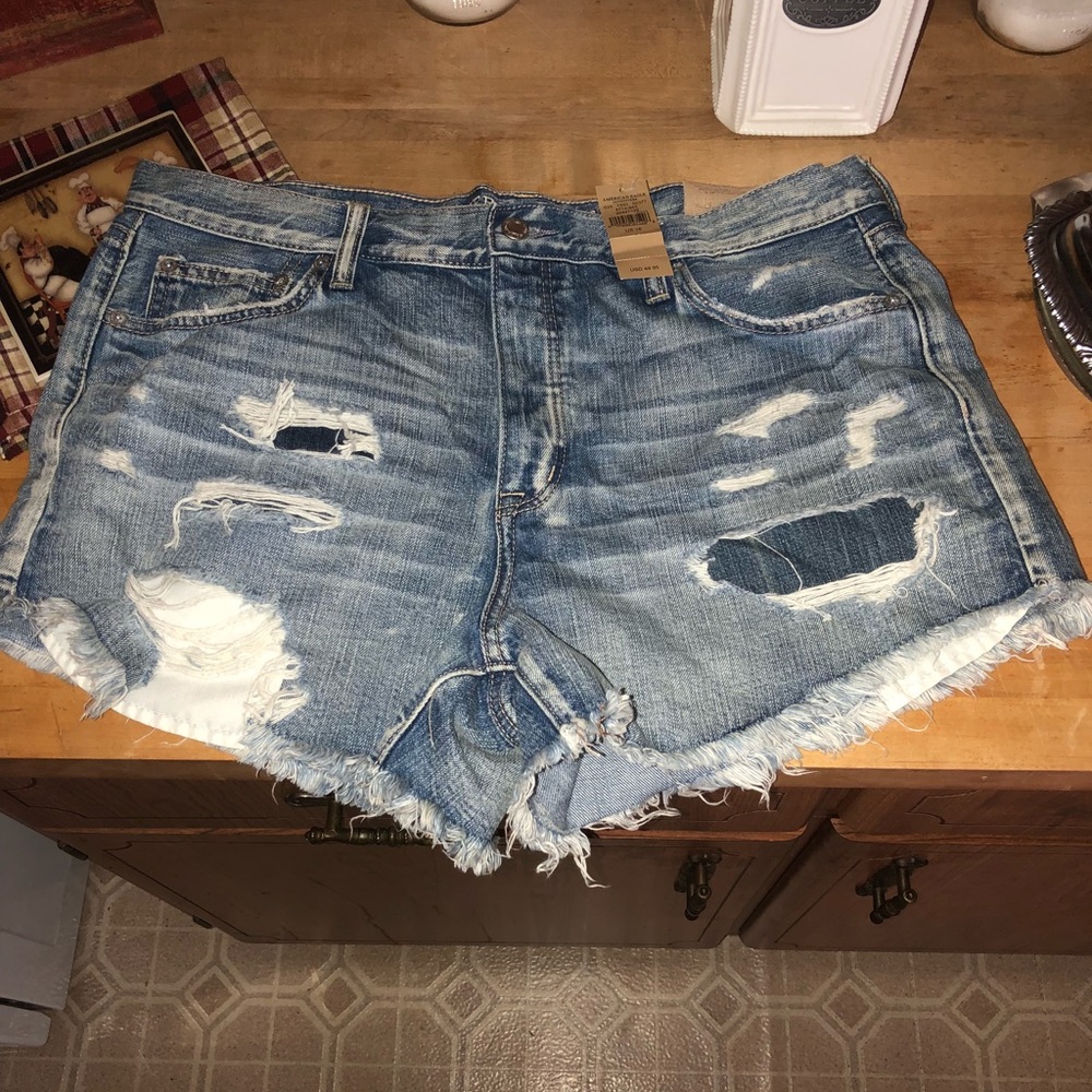 AE SHORTS